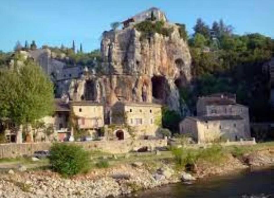 La O'Liso Gorges De L'Ardeche Villa Salavas Eksteriør bilde