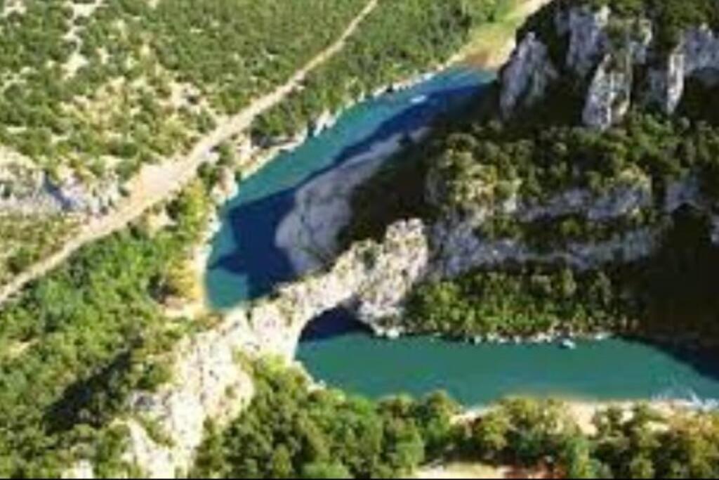 La O'Liso Gorges De L'Ardeche Villa Salavas Eksteriør bilde